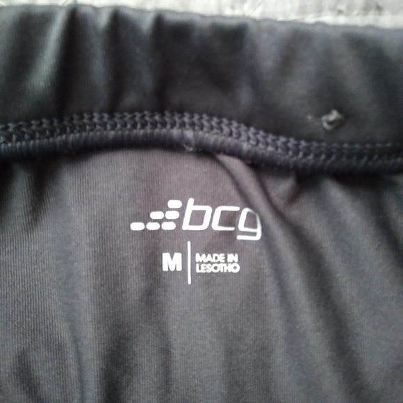 Spandex - Picture 3 of 3